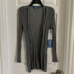 NWT Vera Wang Cardigan